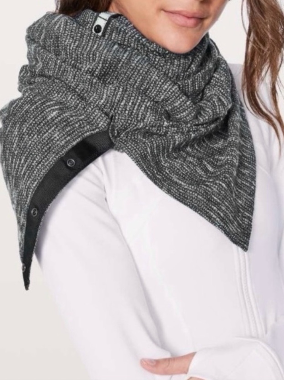 EUC Lululemon Gray/Rulu Coco Pique Vinyasa Scarf